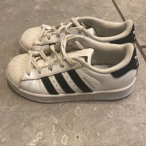 Kids adidas sneakers
